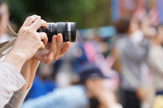 運動会の撮影で連写を使いこなしている様子