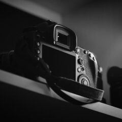 一眼レフの保管方法｜そのまま置いておくのはダメなの？